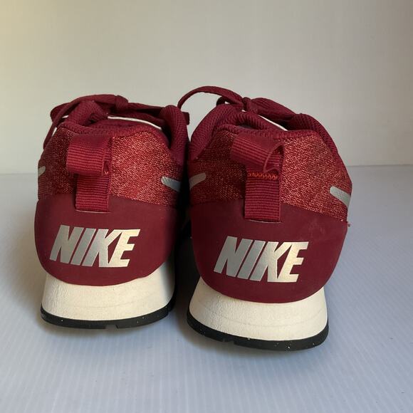 Nike MD Runner 2 Burgundy Red Retro Running Shoes Women’s 6.5 EUR 39 Sneakers - Picture 6 of 9